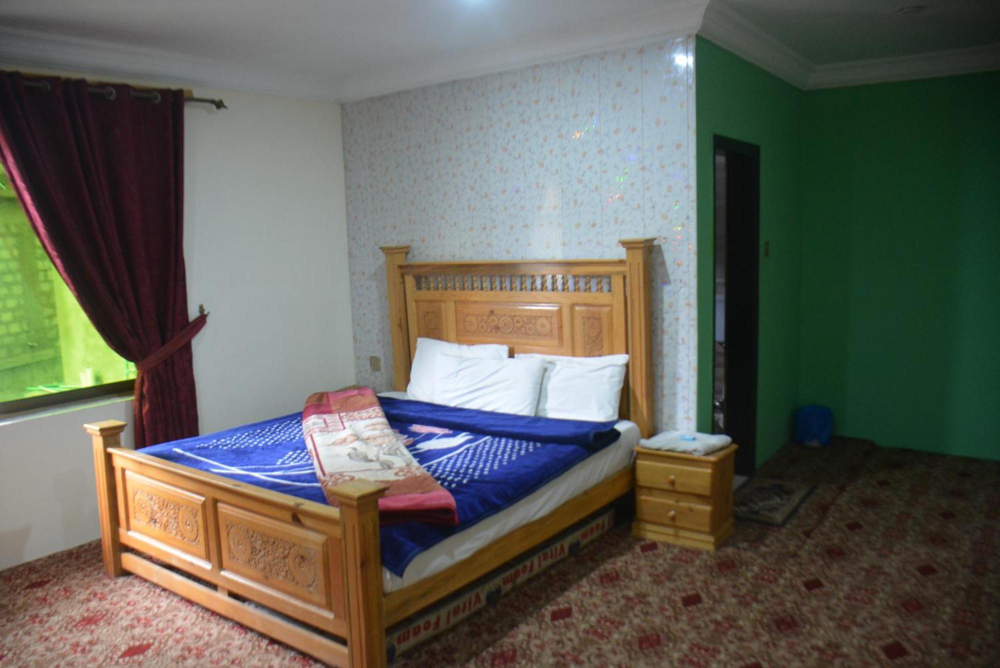 Hotel Pine Hills, ناران المظهر الخارجي الصورة