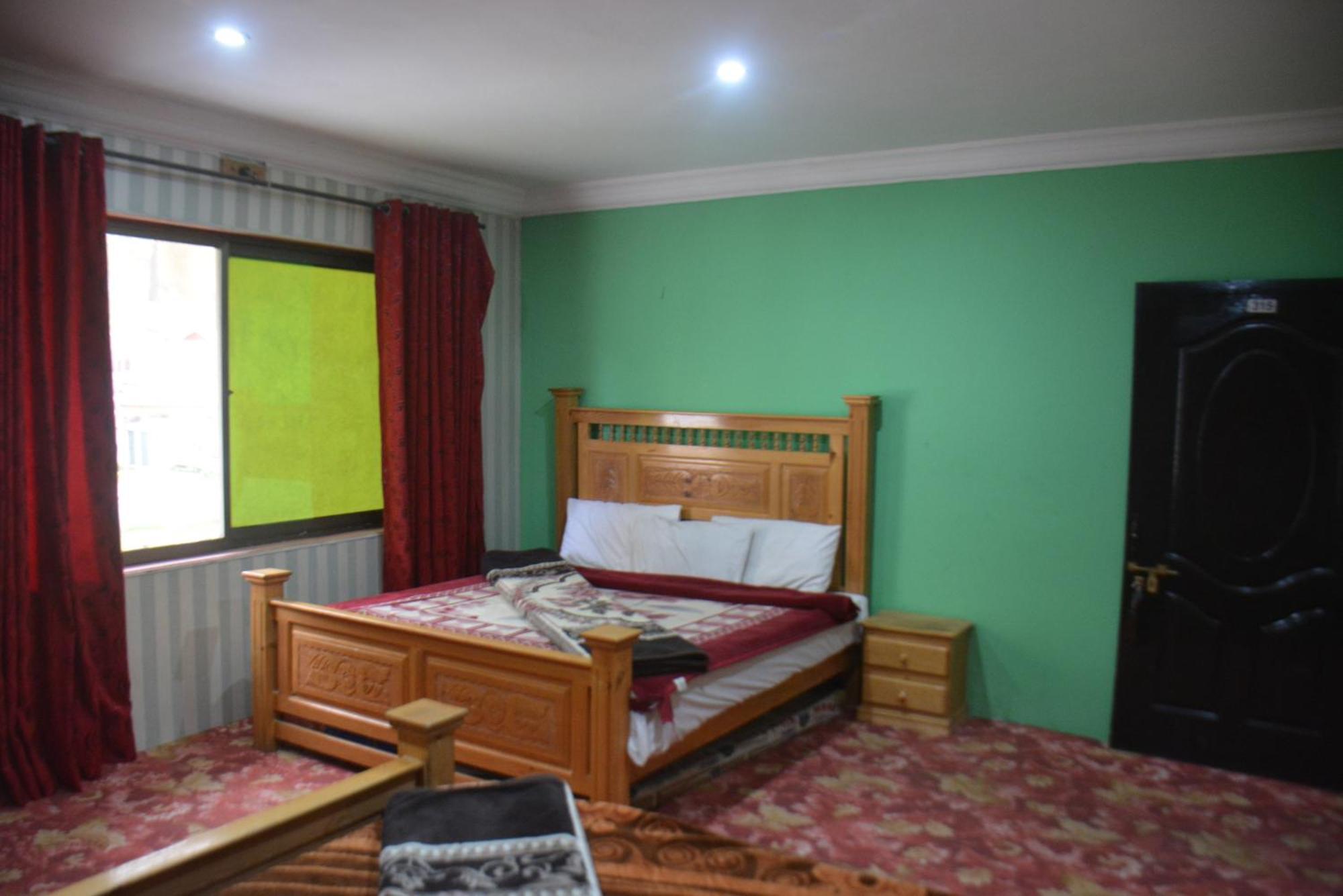 Hotel Pine Hills, ناران المظهر الخارجي الصورة