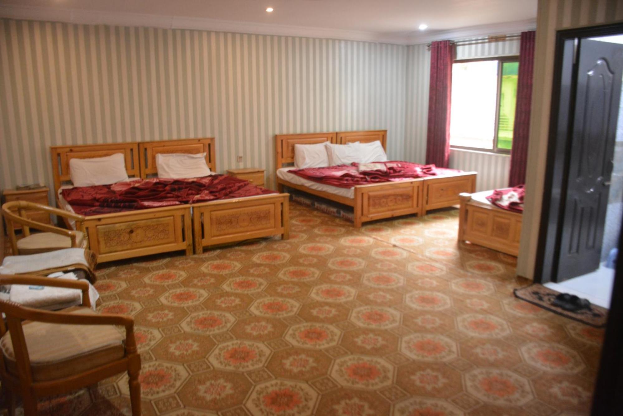 Hotel Pine Hills, ناران المظهر الخارجي الصورة