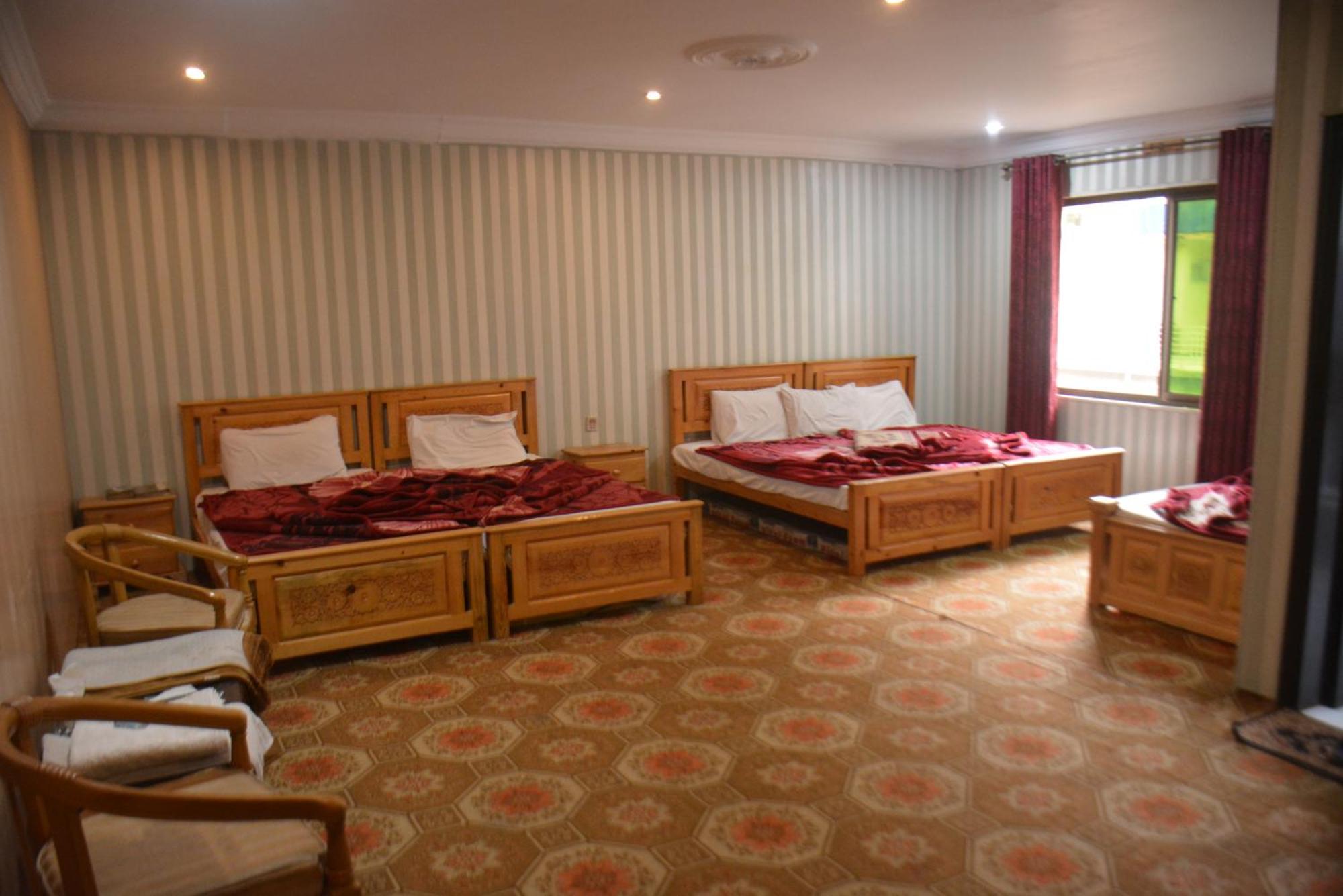 Hotel Pine Hills, ناران المظهر الخارجي الصورة